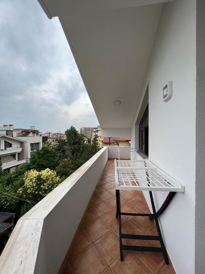 Villa Sokoli, Enjoy Sunset At This Spacious Apartment Тирана Екстериор снимка
