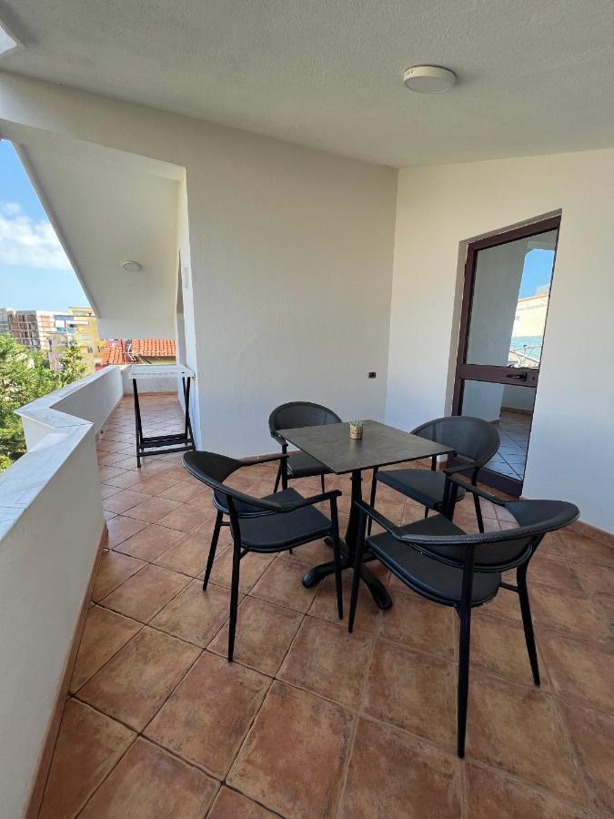 Villa Sokoli, Enjoy Sunset At This Spacious Apartment Тирана Екстериор снимка