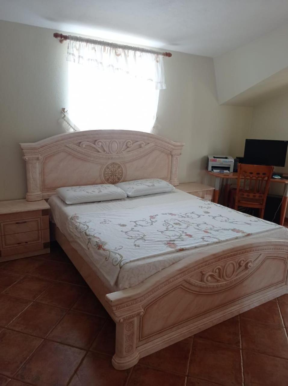 Villa Sokoli, Enjoy Sunset At This Spacious Apartment Тирана Екстериор снимка