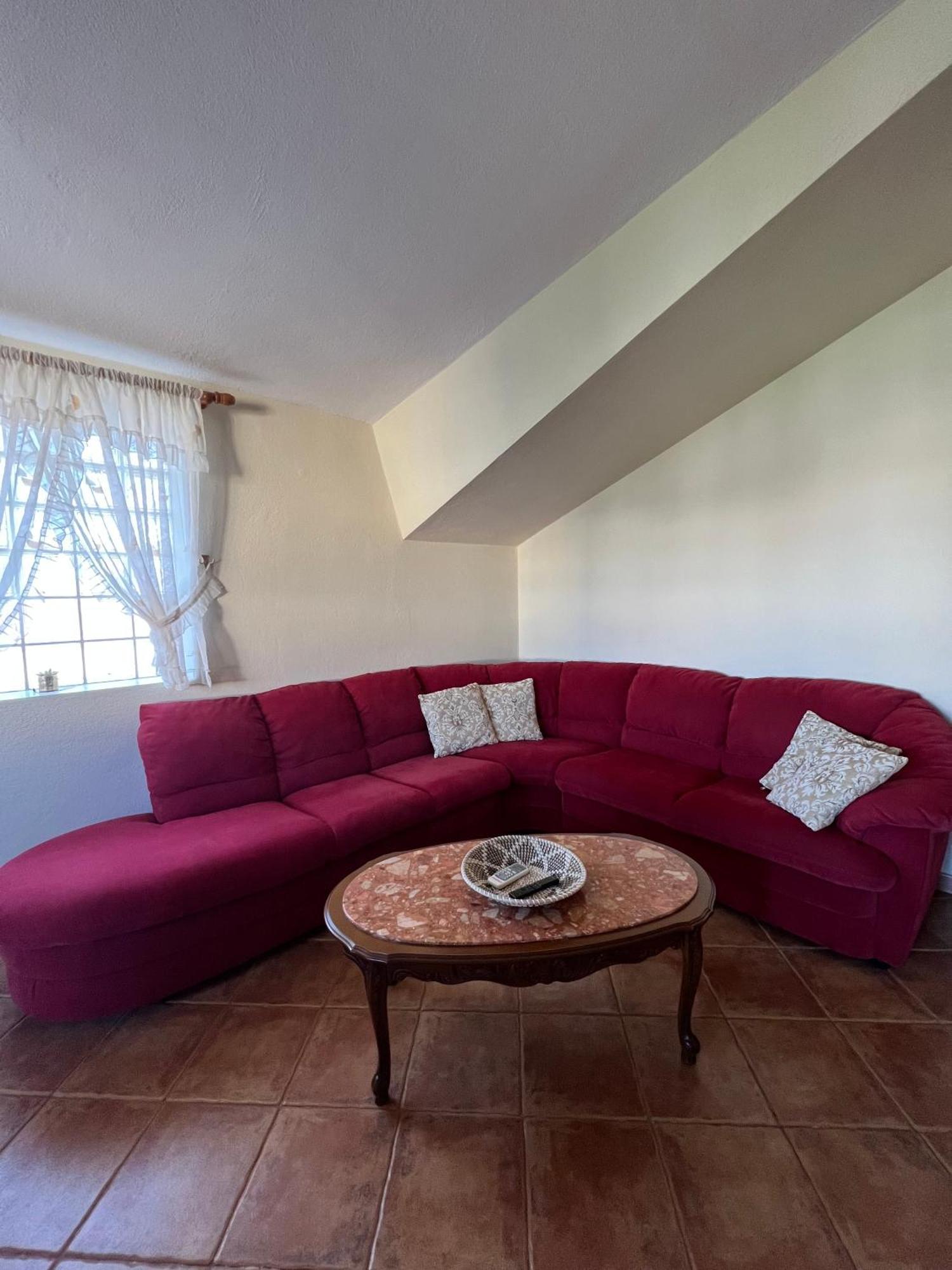 Villa Sokoli, Enjoy Sunset At This Spacious Apartment Тирана Екстериор снимка